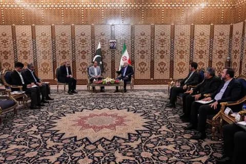 فیلڈ مارشل عاصم منیر کا ایران کا دورہ: خطے میں امن کے لیے نئی کوششیں