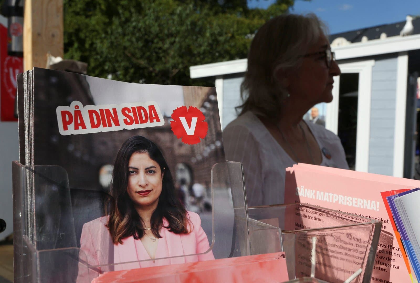 Vand i kælder kan være årsag til bygningskollaps i New Delhi