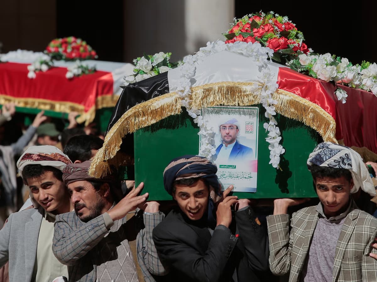Saudi Arabia urged to reconcile with UAE to drive back Houthi separatists in Yemen