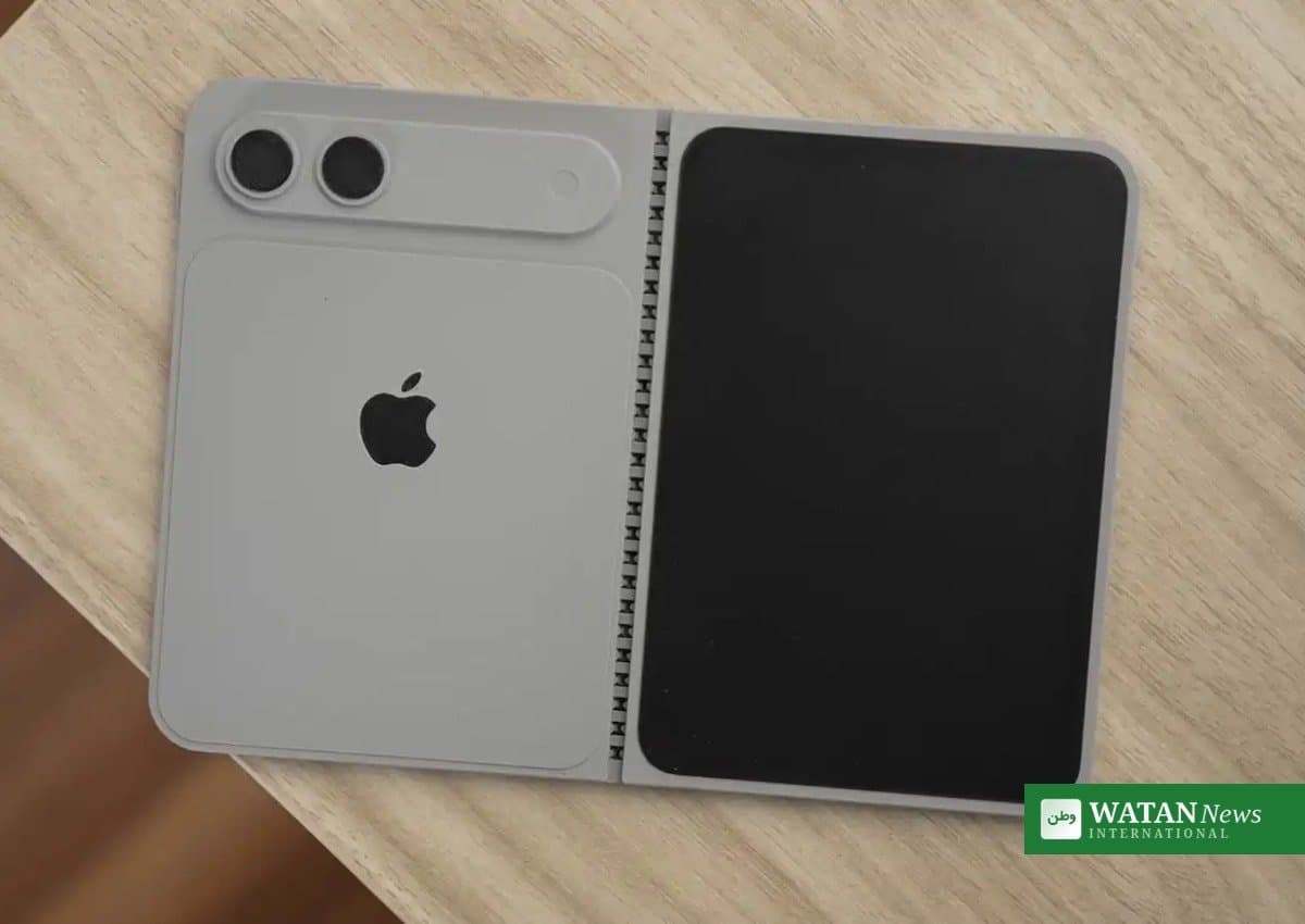 Apple’s $1,999 Foldable iPhone Duo Sells Out Within Hours as Shipping Slips to 2027