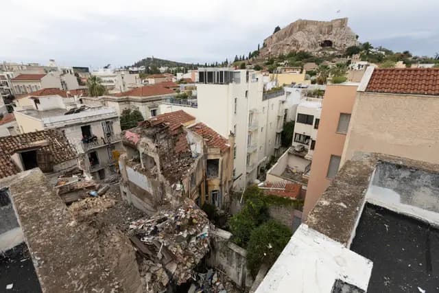 Athens Building Collapse Kills Six, Including American Tourists, After Mysterious Explosion