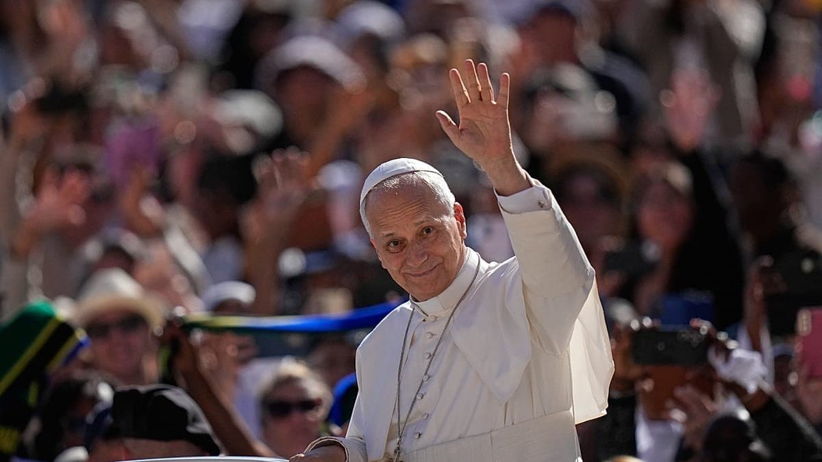 Pope Francis Calls for Healing Ahead of Meeting Abuse Survivors in France
