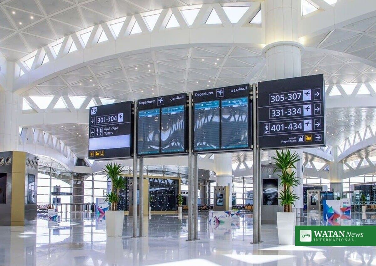 Saudi Arabia Faces New Houthi Missile and Drone Barrage as Riyadh Airport Stays Closed