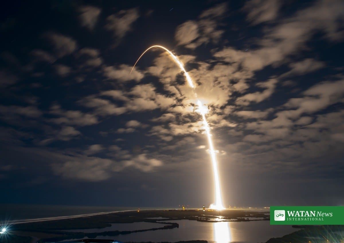 SpaceX Spectrum Deal Rattles US Telecom Stocks as Starlink Mobile Push Advances