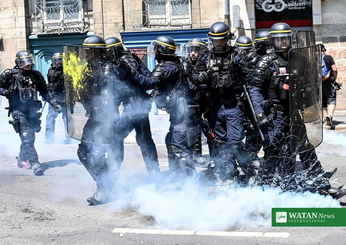 France Deploys 70,000 Police for Halloween Protests as Minister Warns of ‘Very High Risk’