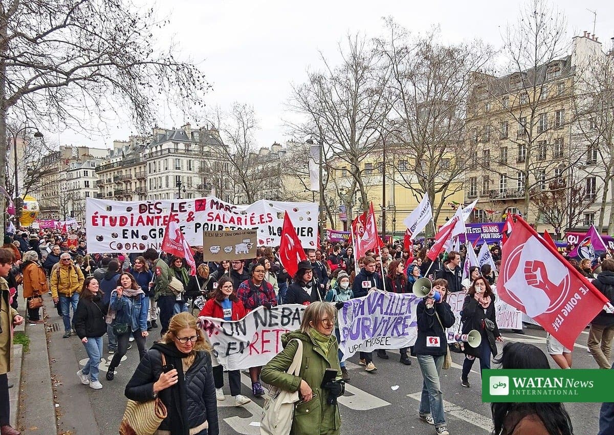 France Protests End With Nearly 1,000 Arrested as 410,000 March Nationwide