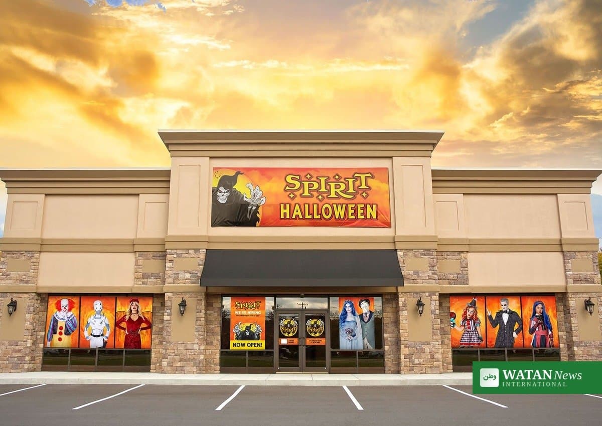 Spirit Halloween Reveals the 2026 Halloween Costume Trends