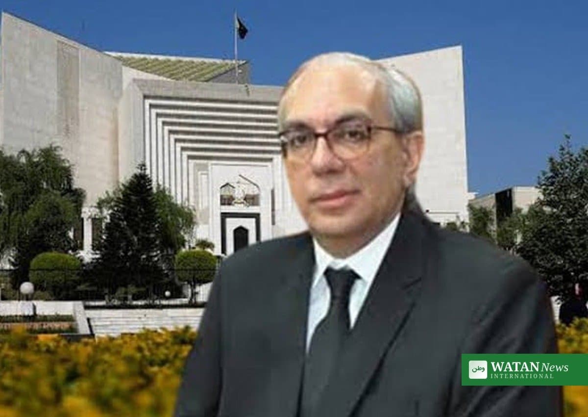 چیف جسٹس کے کوریا کے دورے کے دوران جسٹس منیب اختر نے قائم مقام چیف جسٹس کا حلف اٹھا لیا